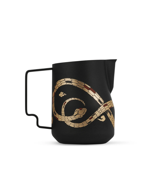 MHW-3BOMBER Year of the Snake Turbo Pitcher  بومبر بيتشر عام الافعى موديل توربو
